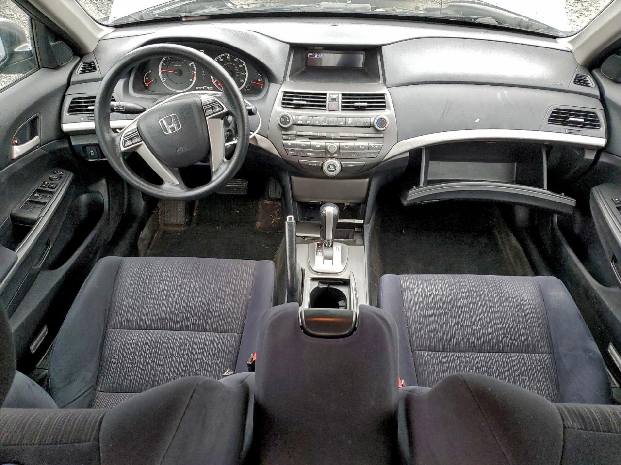 2012 HONDA ACCORD LX photo 8