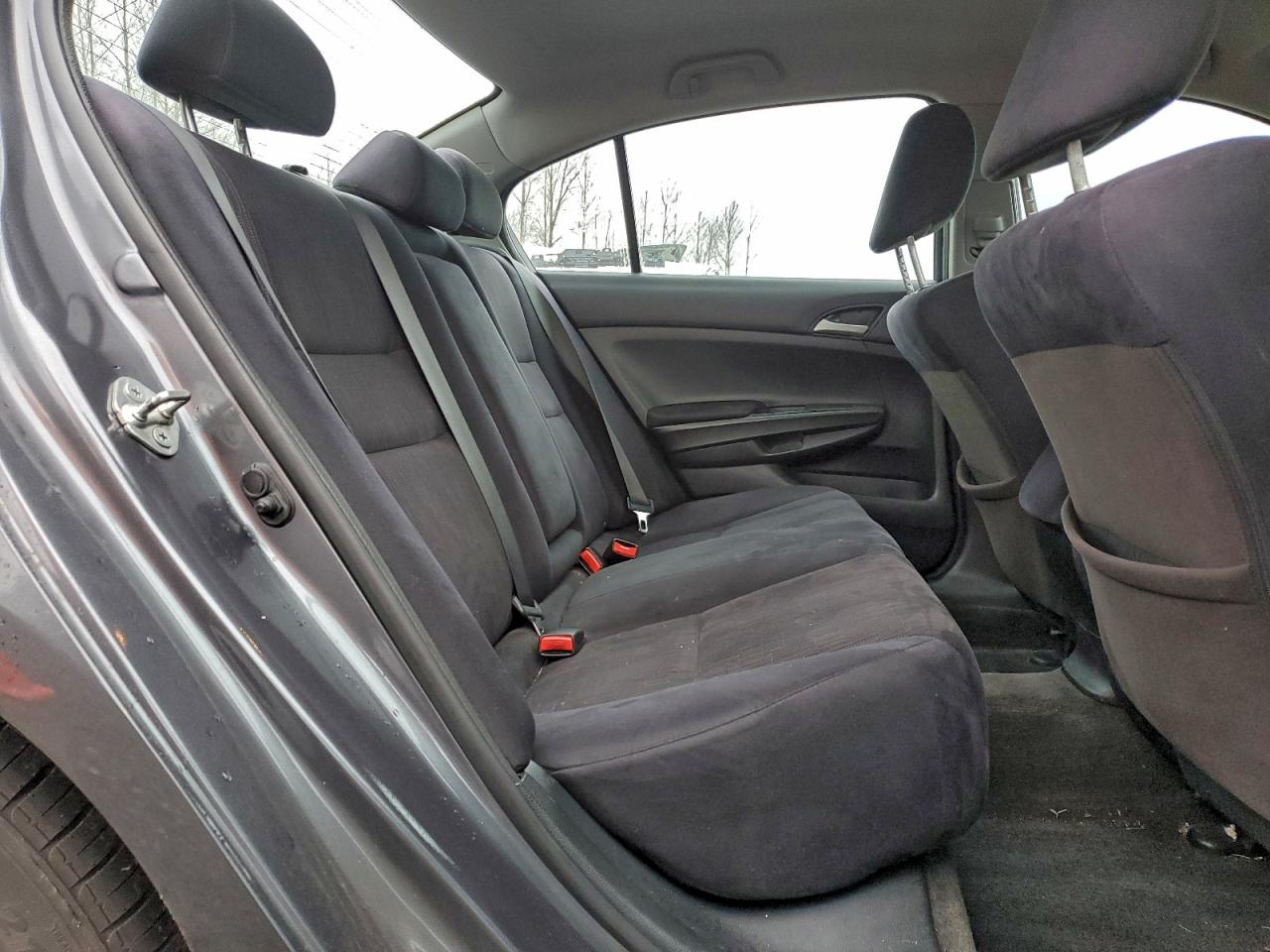 2012 HONDA ACCORD LX photo 10