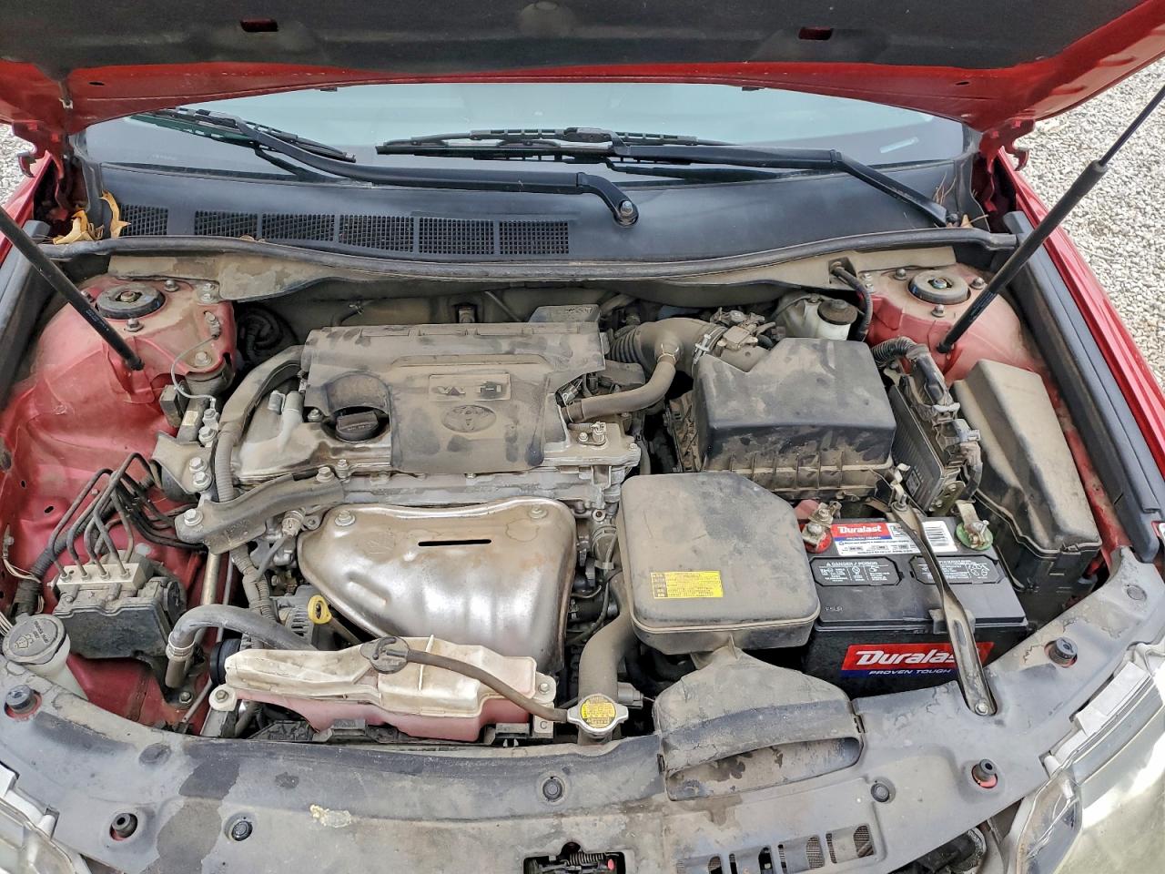 2014 TOYOTA CAMRY L photo 11