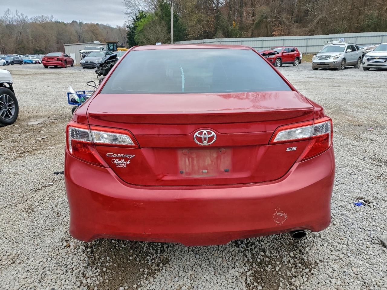 2014 TOYOTA CAMRY L photo 6