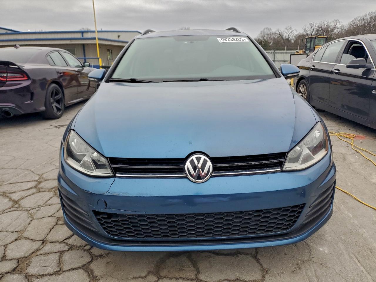 2015 VOLKSWAGEN GOLF SPORTWAGEN TDI S photo 9