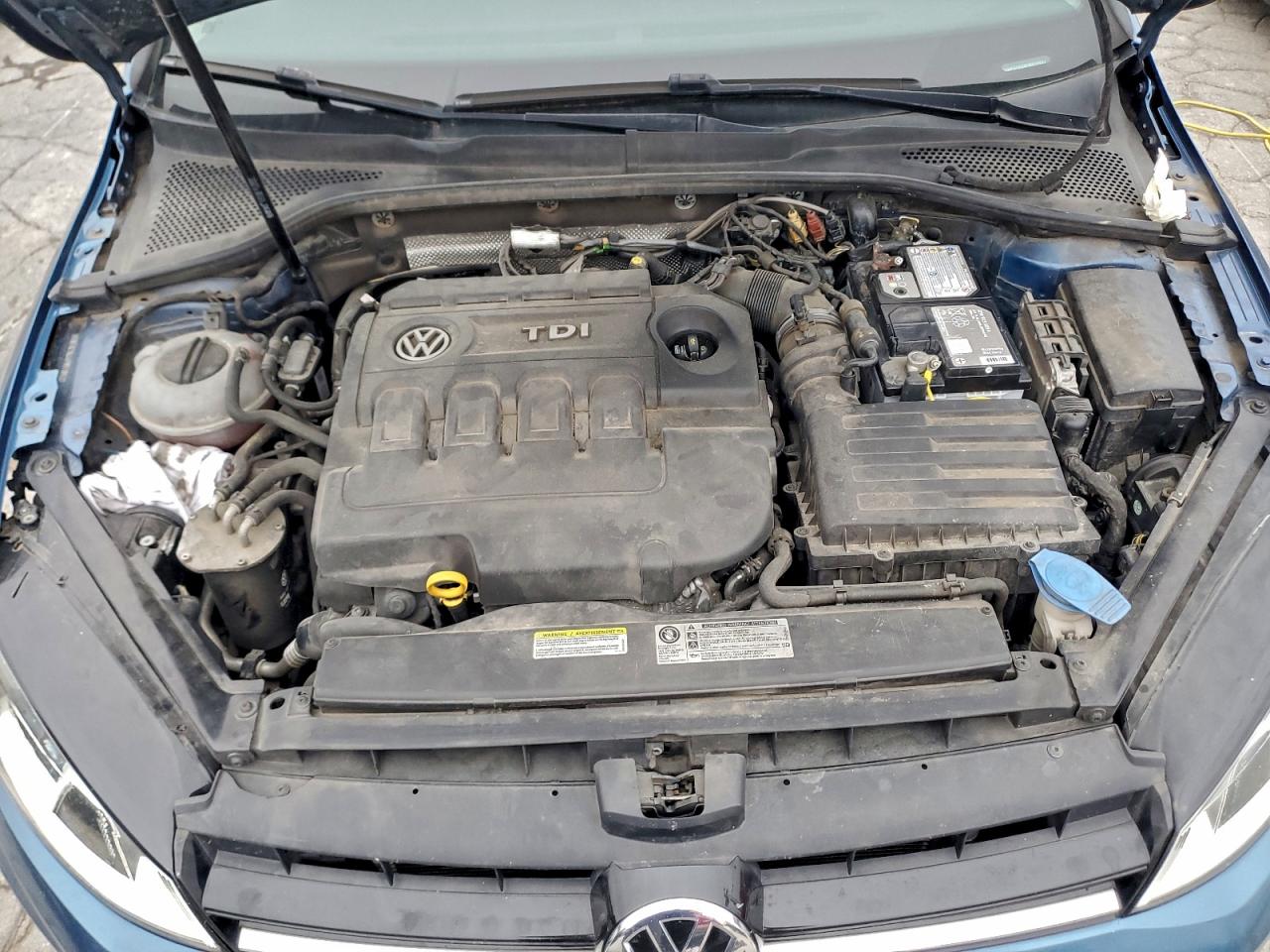 2015 VOLKSWAGEN GOLF SPORTWAGEN TDI S photo 21