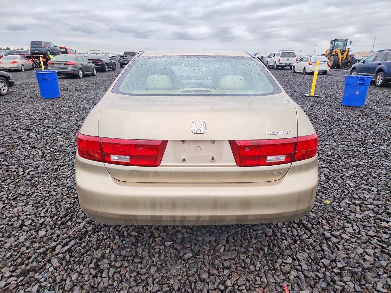 2005 HONDA ACCORD LX photo 6