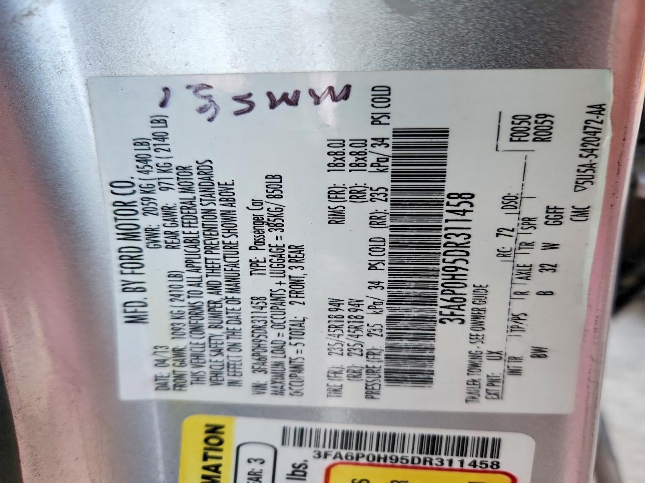 2013 FORD FUSION SE photo 12