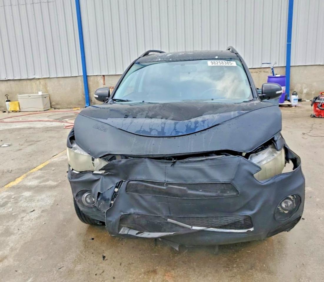 2012 MITSUBISHI OUTLANDER SE photo 5
