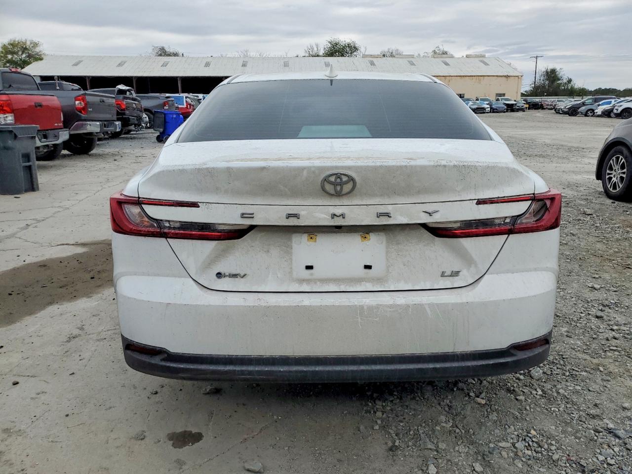 2025 TOYOTA CAMRY XSE photo 6