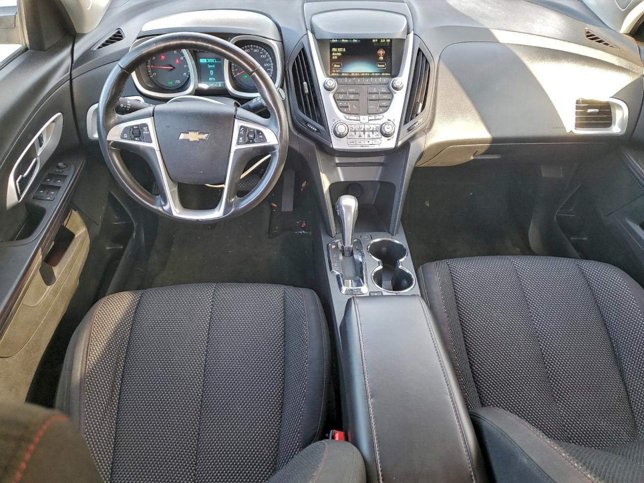 2015 CHEVROLET EQUINOX LT photo 8