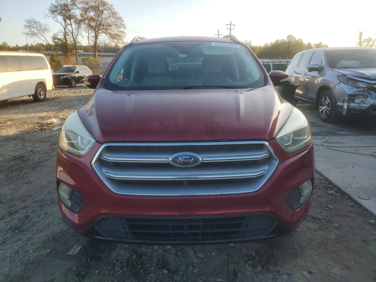 2017 FORD ESCAPE TITANIUM photo 5