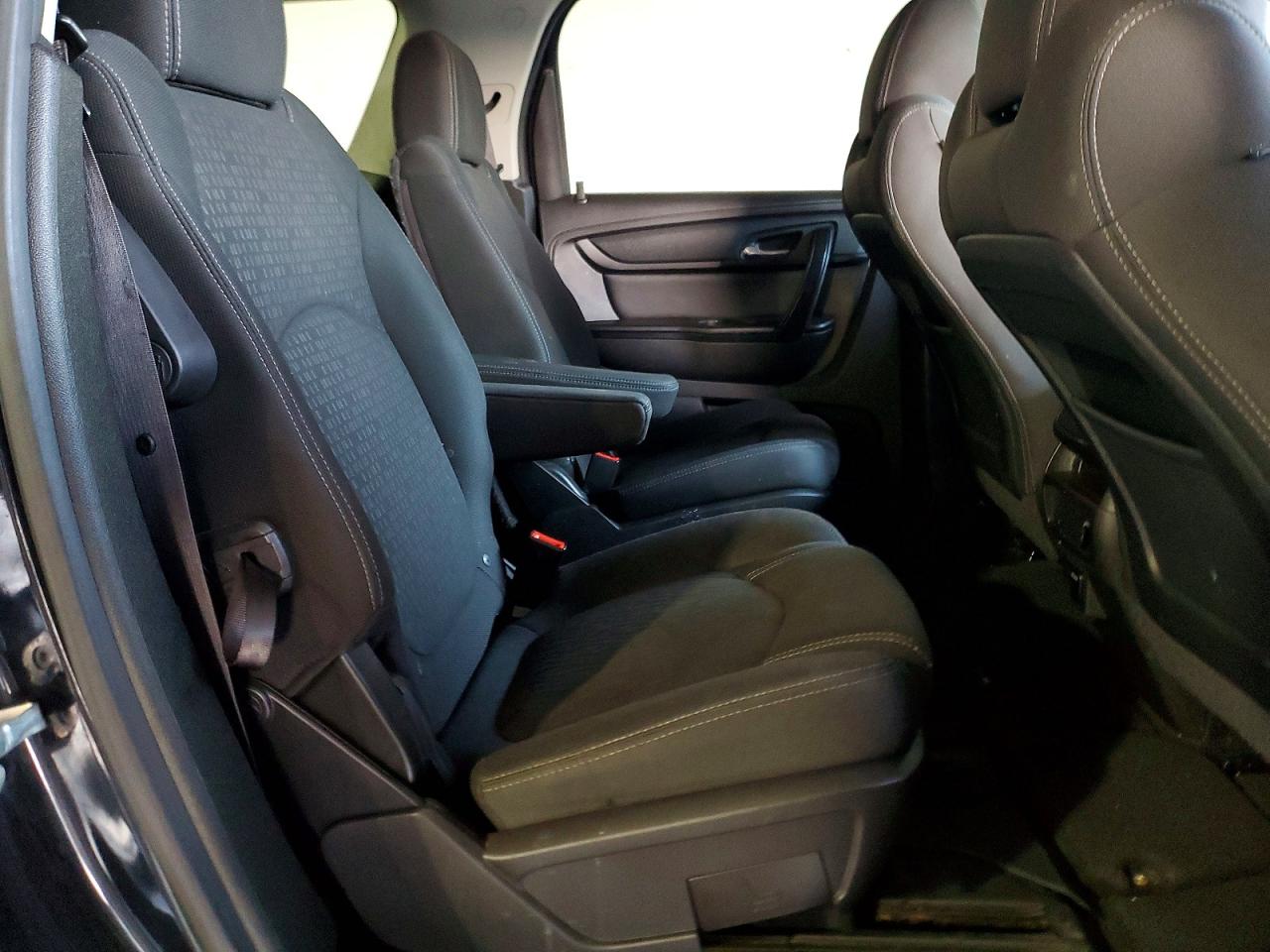 2015 GMC ACADIA SLE photo 11