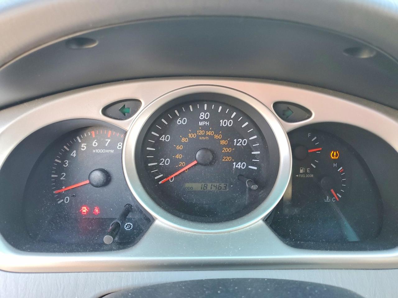 2006 TOYOTA HIGHLANDER LIMITED photo 9