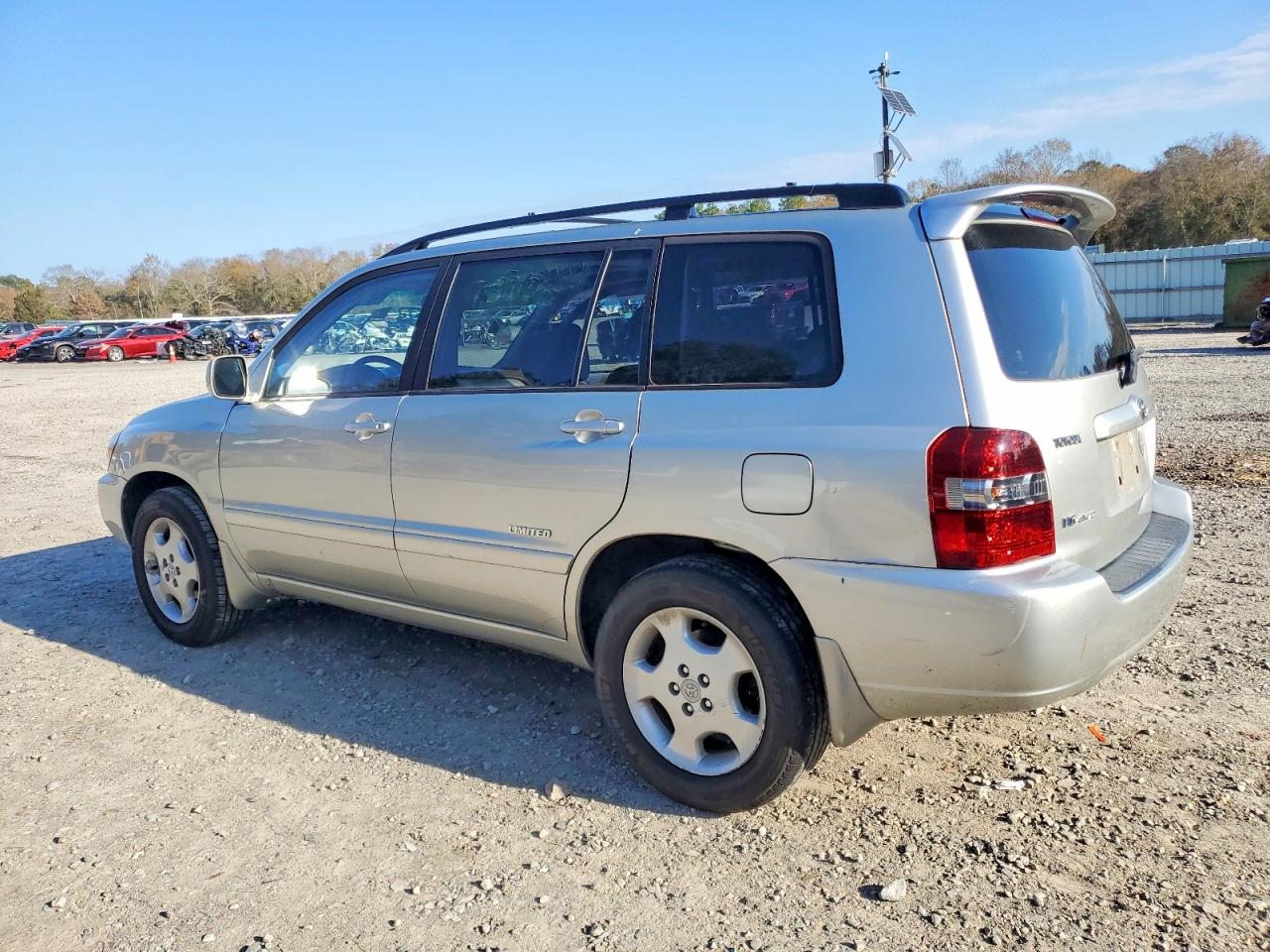 2006 TOYOTA HIGHLANDER LIMITED photo 2