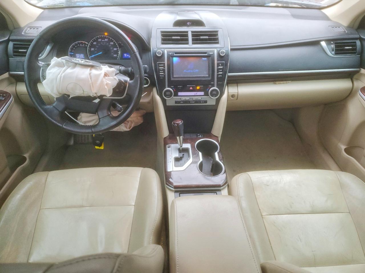 2012 TOYOTA CAMRY BASE photo 8