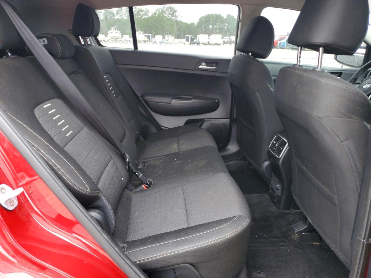 2018 KIA SPORTAGE LX photo 11