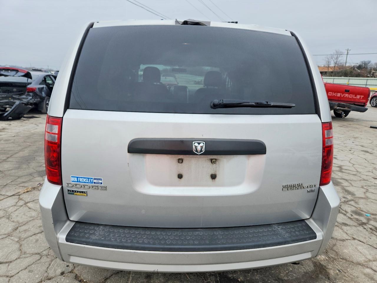 2010 DODGE GRAND CARAVAN SE photo 6