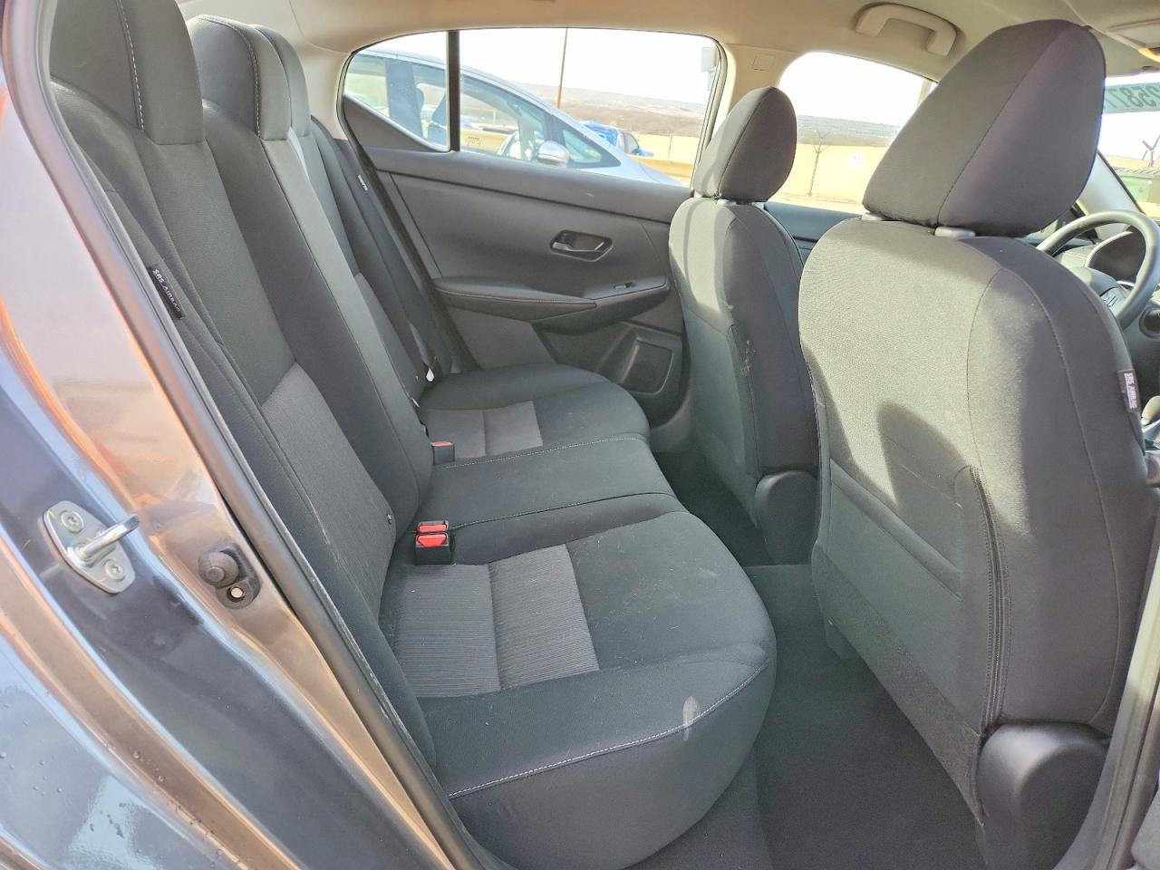 2025 NISSAN SENTRA SV photo 10