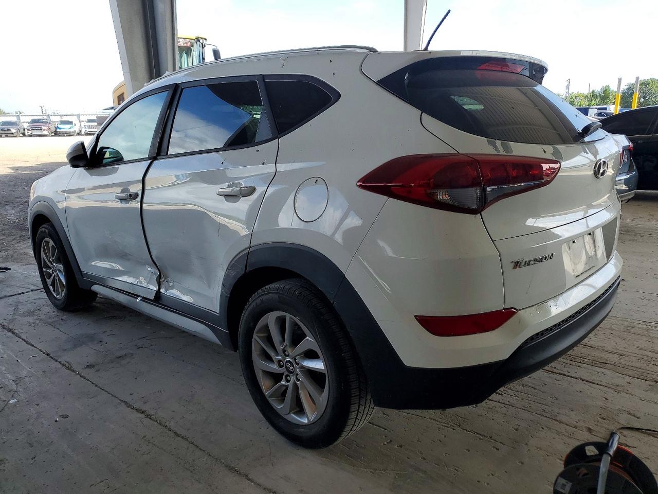 2017 HYUNDAI TUCSON LIMITED photo 2