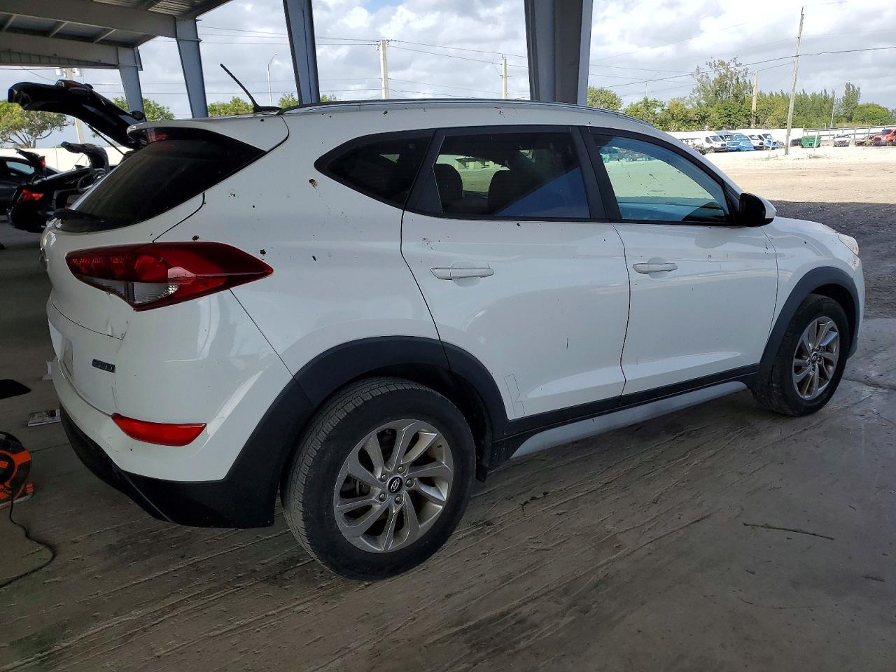 2017 HYUNDAI TUCSON LIMITED photo 3