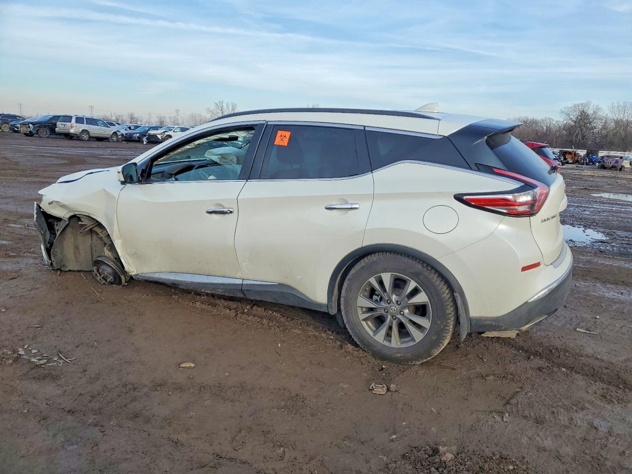2017 NISSAN MURANO S photo 2