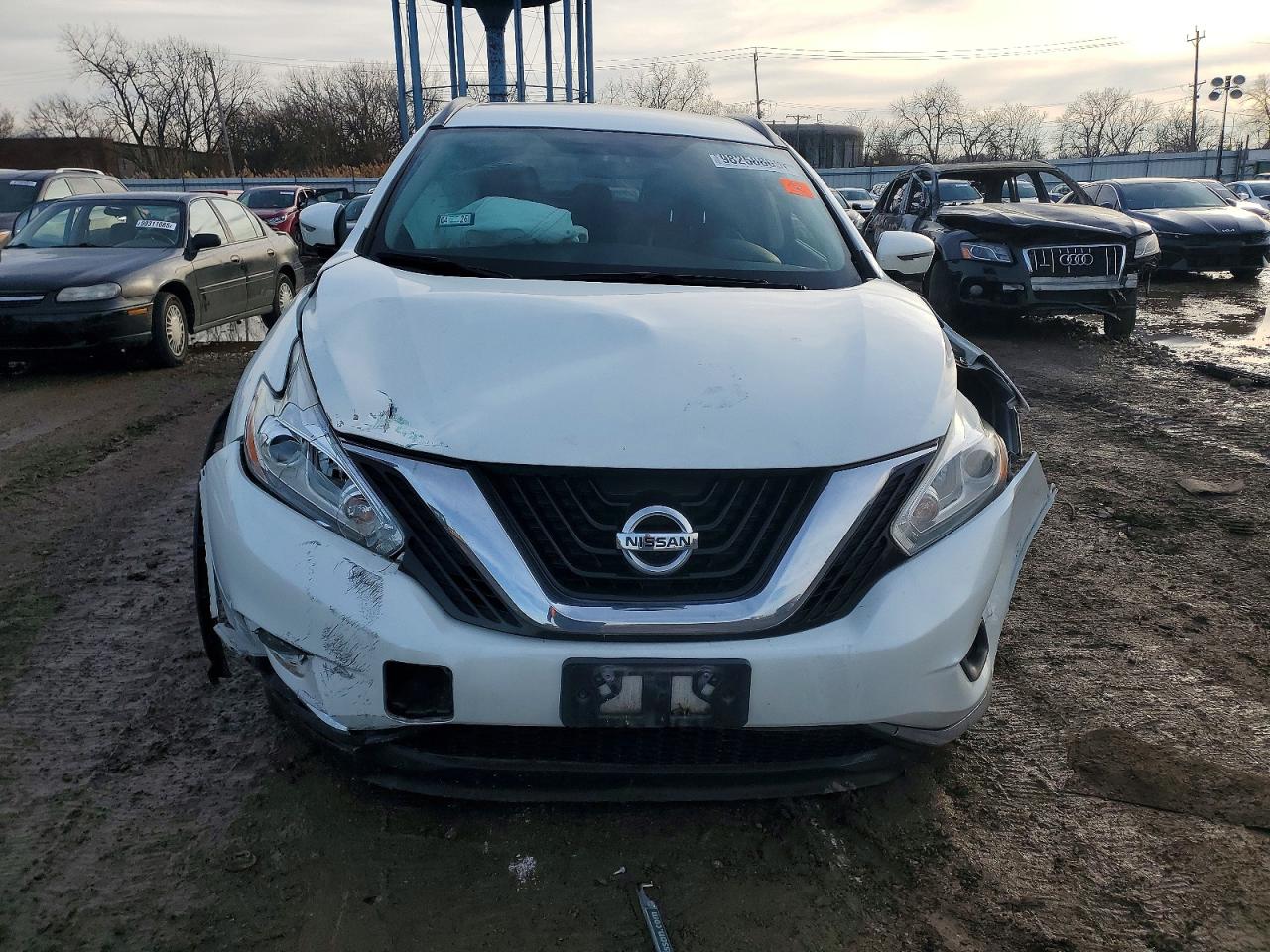 2017 NISSAN MURANO S photo 5
