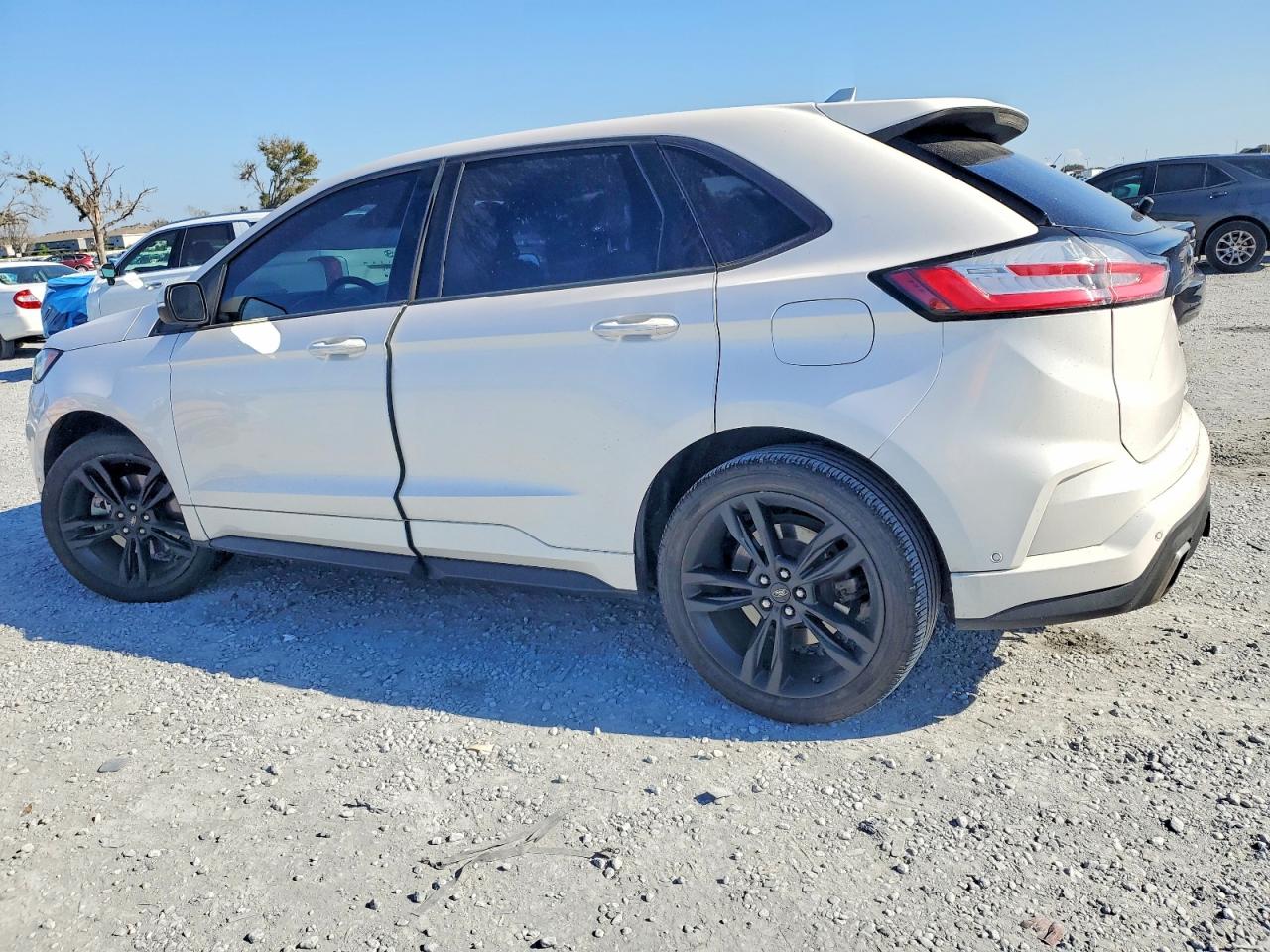 2019 FORD EDGE ST photo 3