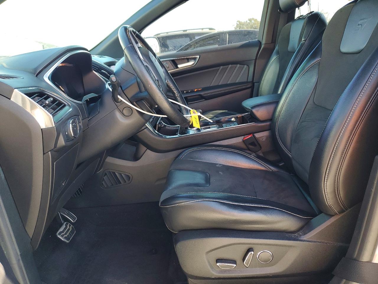 2019 FORD EDGE ST photo 13