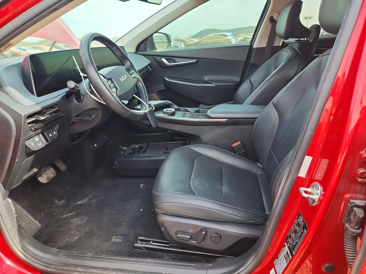 2022 KIA EV6 LIGHT photo 7