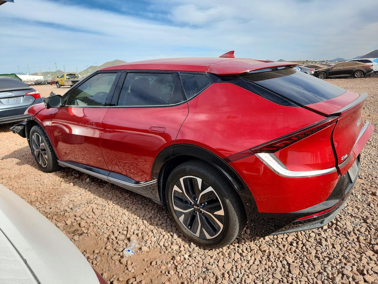 2022 KIA EV6 LIGHT photo 2
