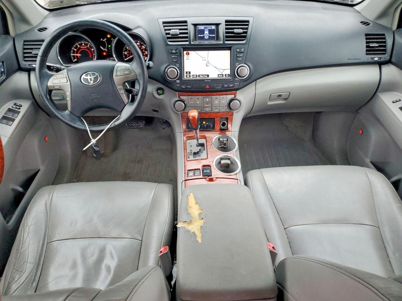 2010 TOYOTA HIGHLANDER LIMITED photo 8