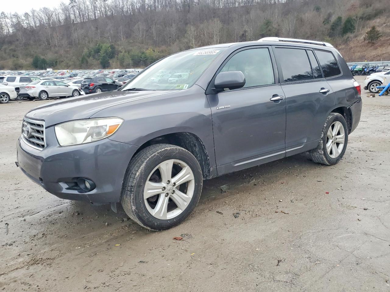2010 TOYOTA HIGHLANDER