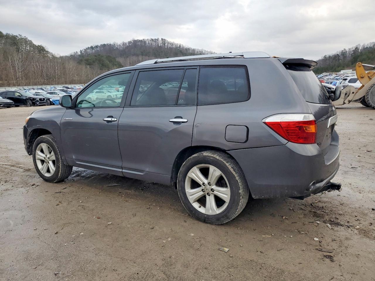 2010 TOYOTA HIGHLANDER LIMITED photo 2