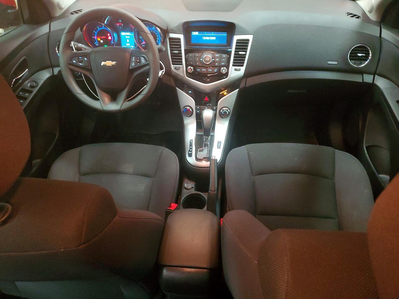 2016 CHEVROLET CRUZE LIMITED LT photo 8