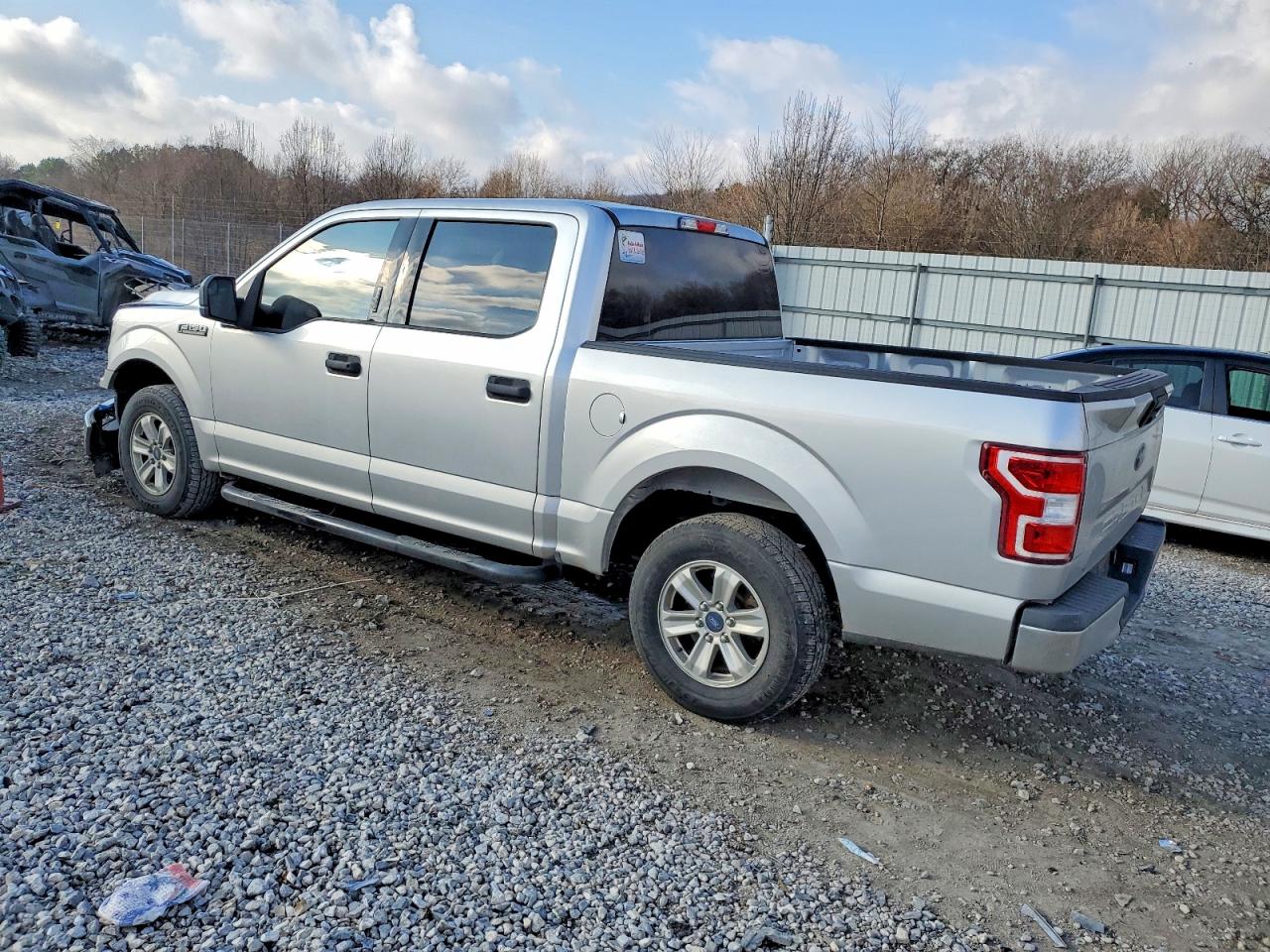 2018 FORD F150 SUPERCREW photo 2
