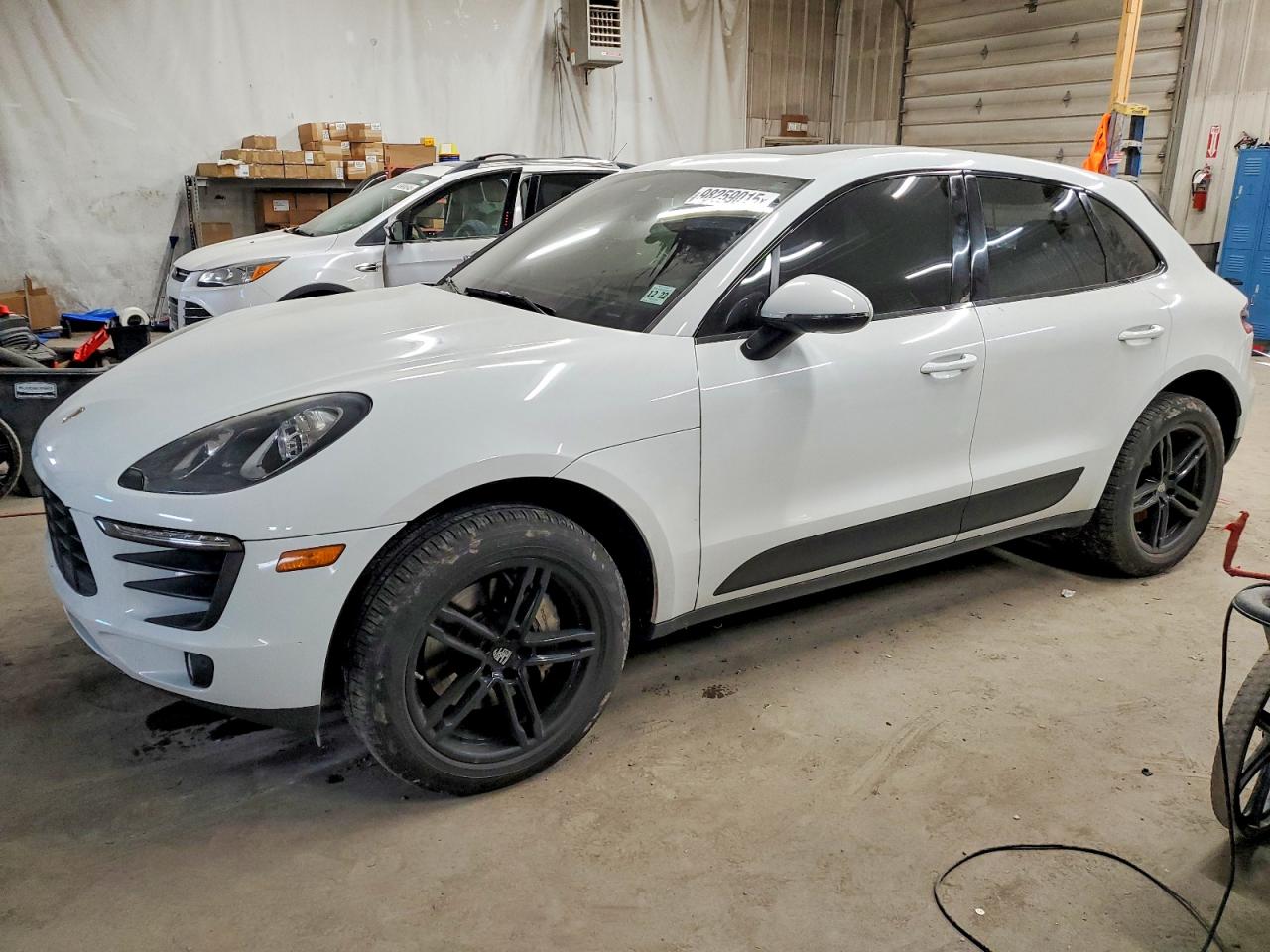 2018 PORSCHE MACAN