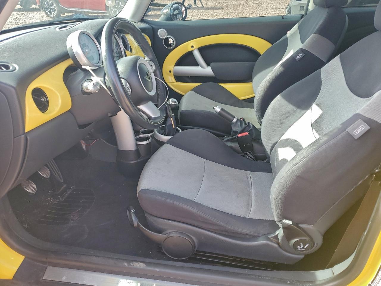 2005 MINI COOPER S photo 7