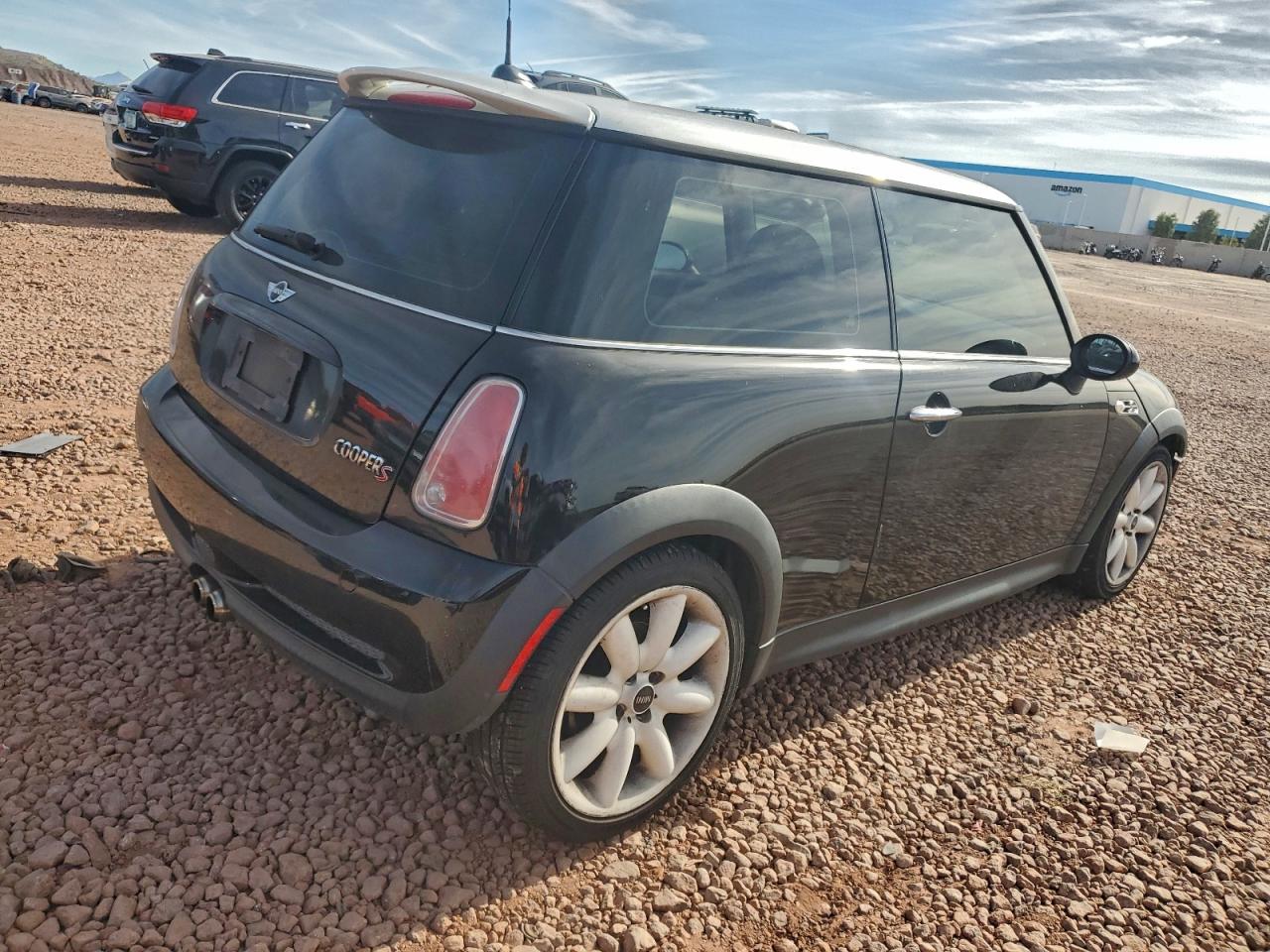 2005 MINI COOPER S photo 3