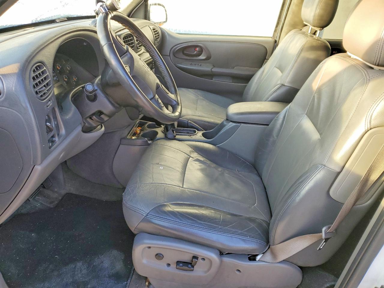 2002 CHEVROLET TRAILBLAZER photo 7