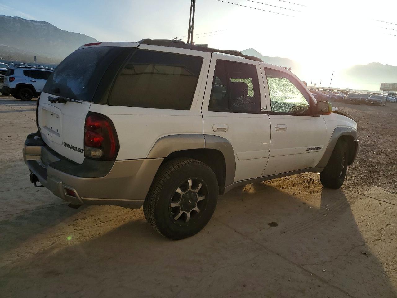 2002 CHEVROLET TRAILBLAZER photo 3