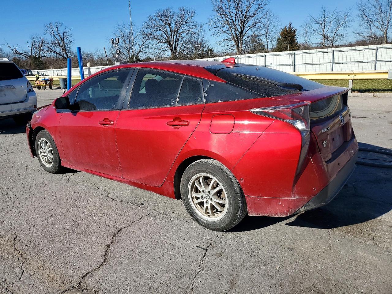 2018 TOYOTA PRIUS TWO photo 2