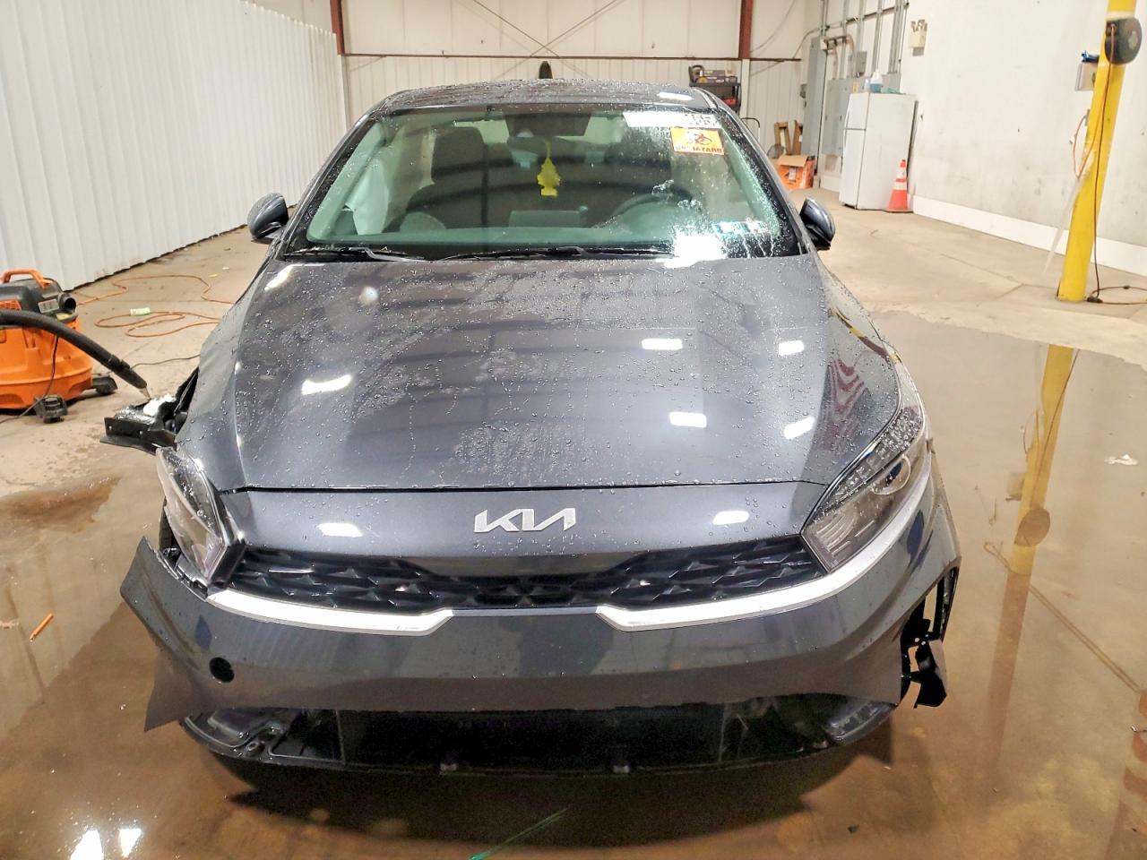 2024 KIA FORTE LX photo 5