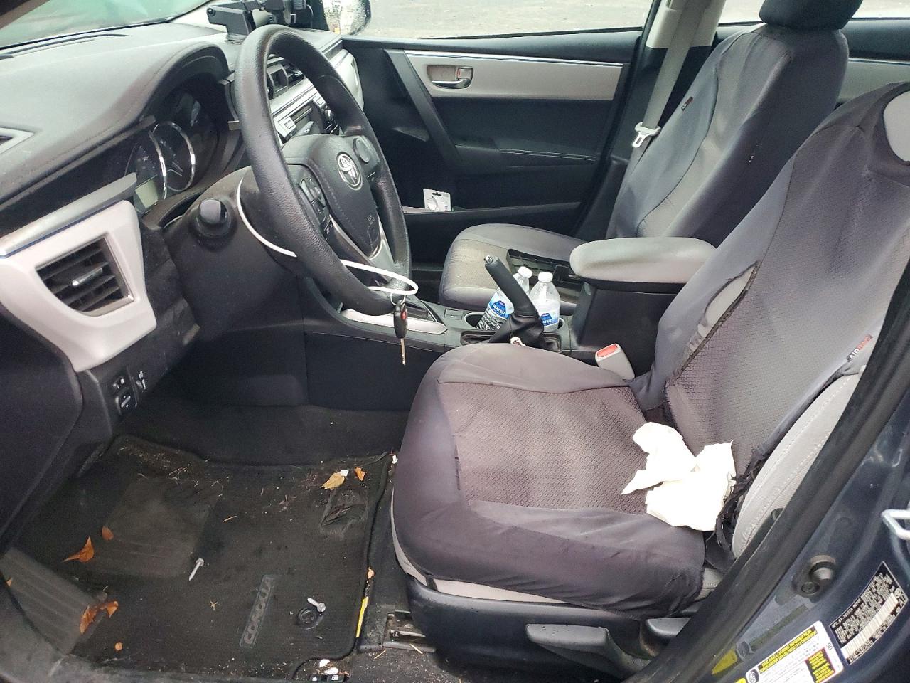 2014 TOYOTA COROLLA L photo 7
