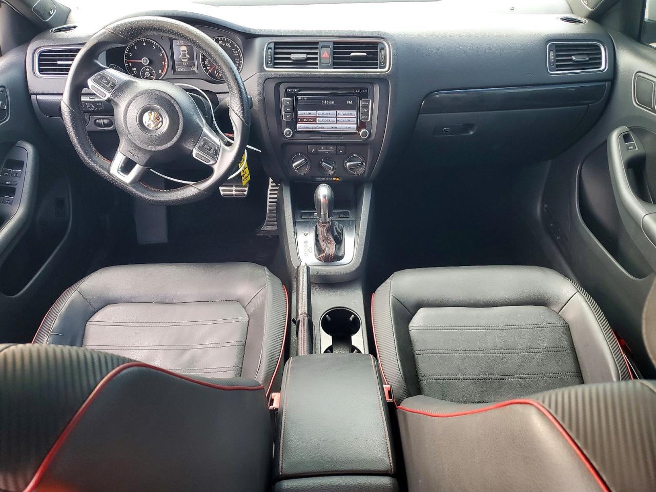 2014 VOLKSWAGEN JETTA GLI photo 8
