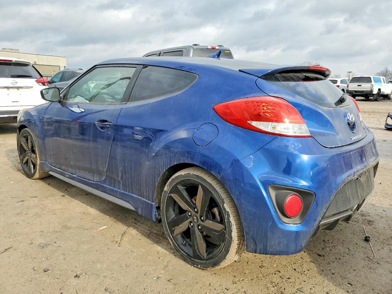 2015 HYUNDAI VELOSTER TURBO photo 2