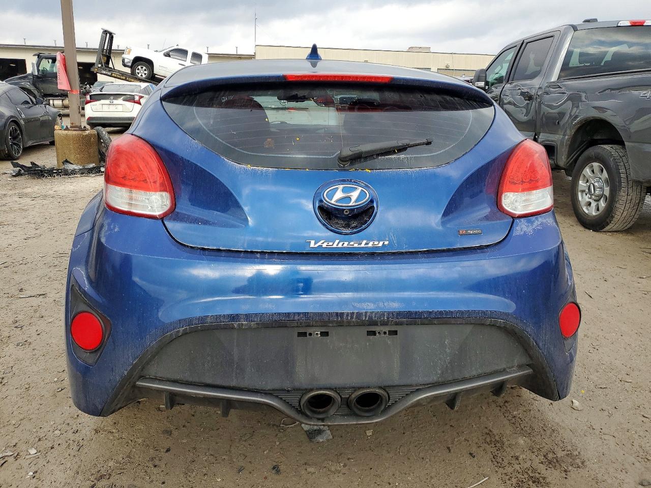 2015 HYUNDAI VELOSTER TURBO photo 6