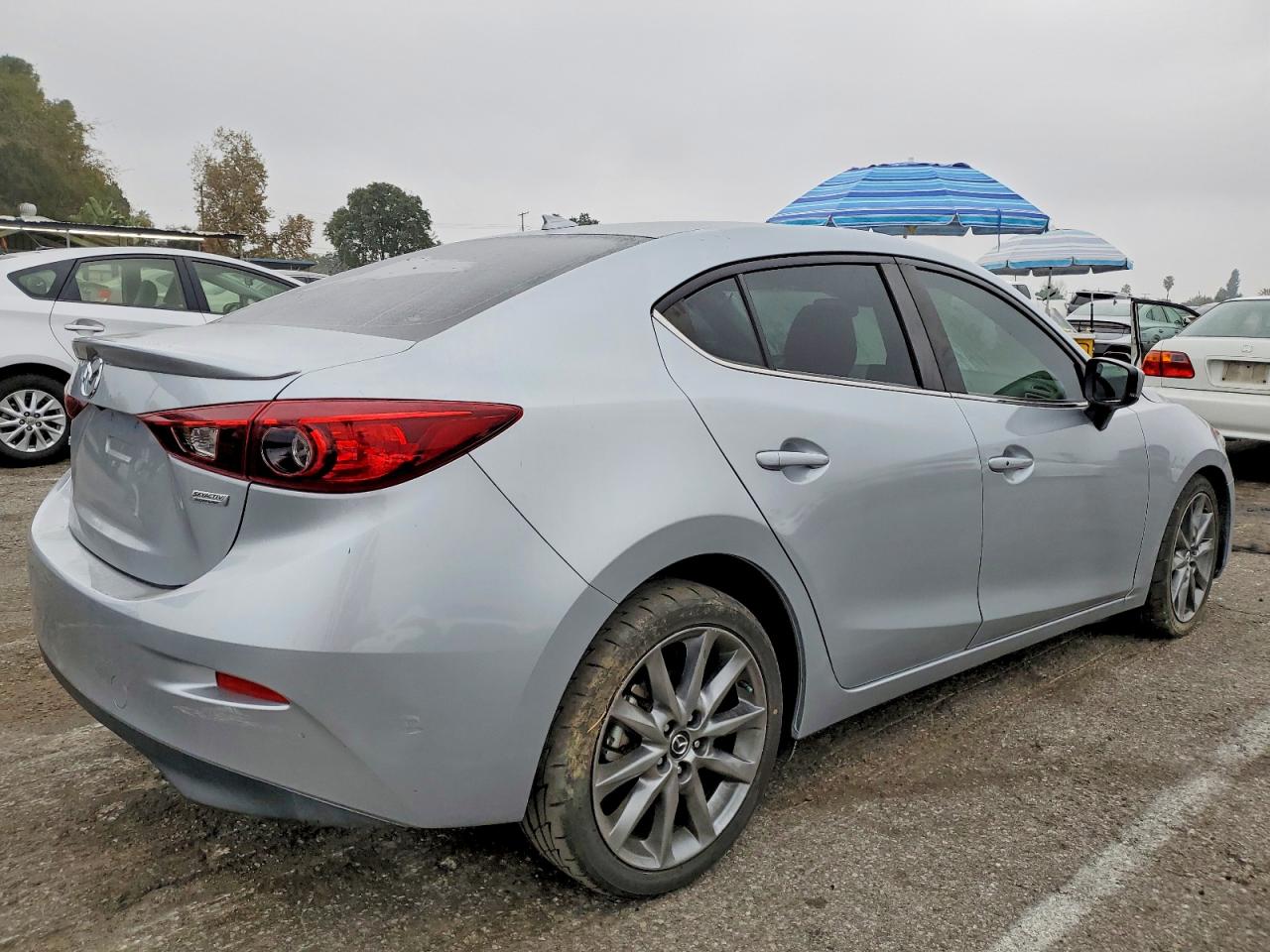 2018 MAZDA 3 TOURING photo 3