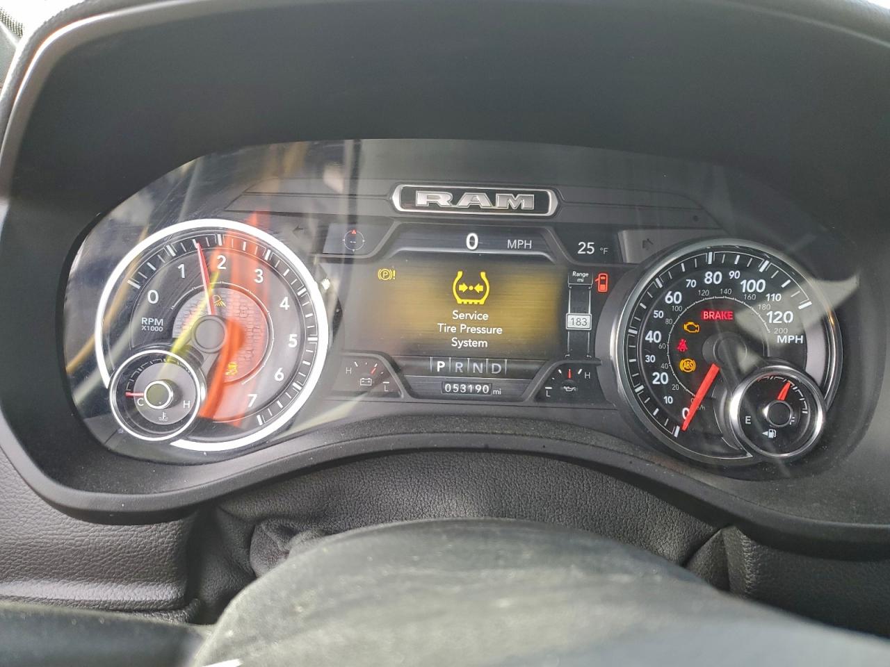 2019 RAM 1500 BIG HORN/LONE STAR photo 9