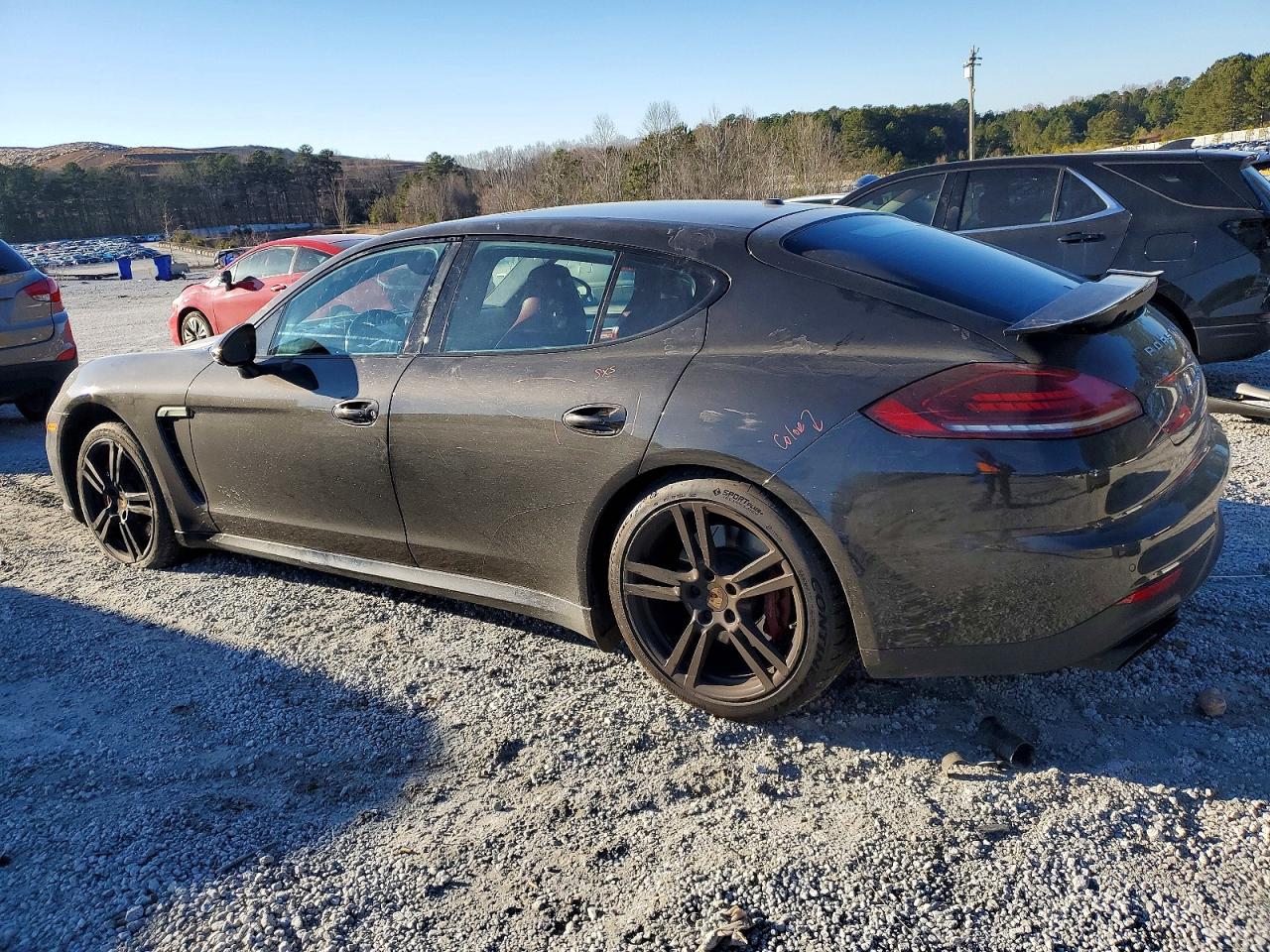 2014 PORSCHE PANAMERA GTS photo 2