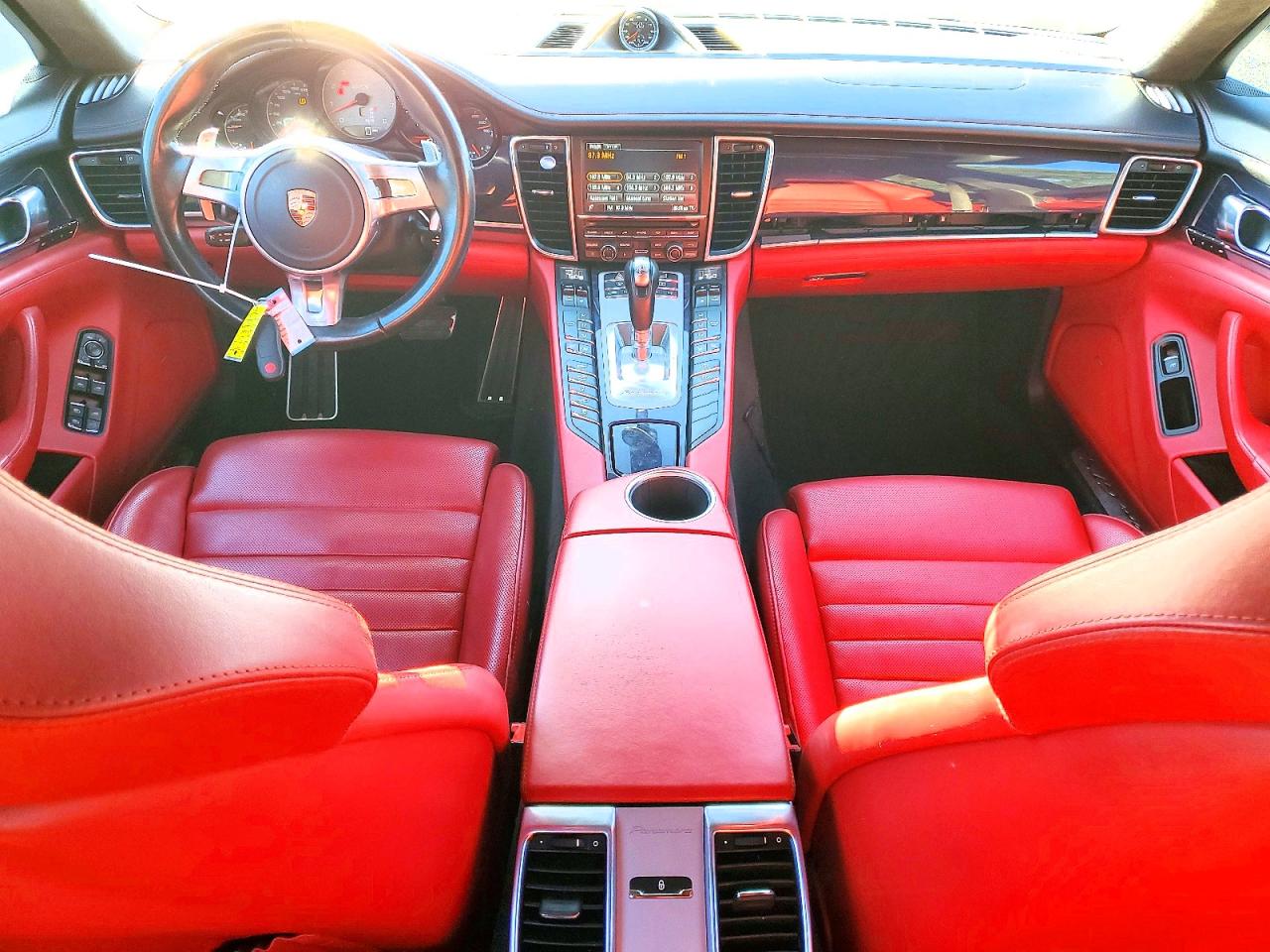 2014 PORSCHE PANAMERA GTS photo 8