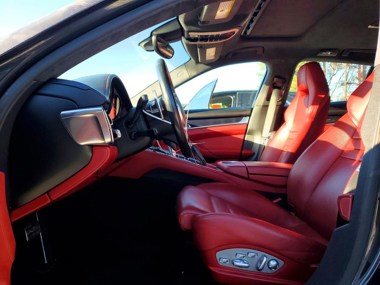 2014 PORSCHE PANAMERA GTS photo 7