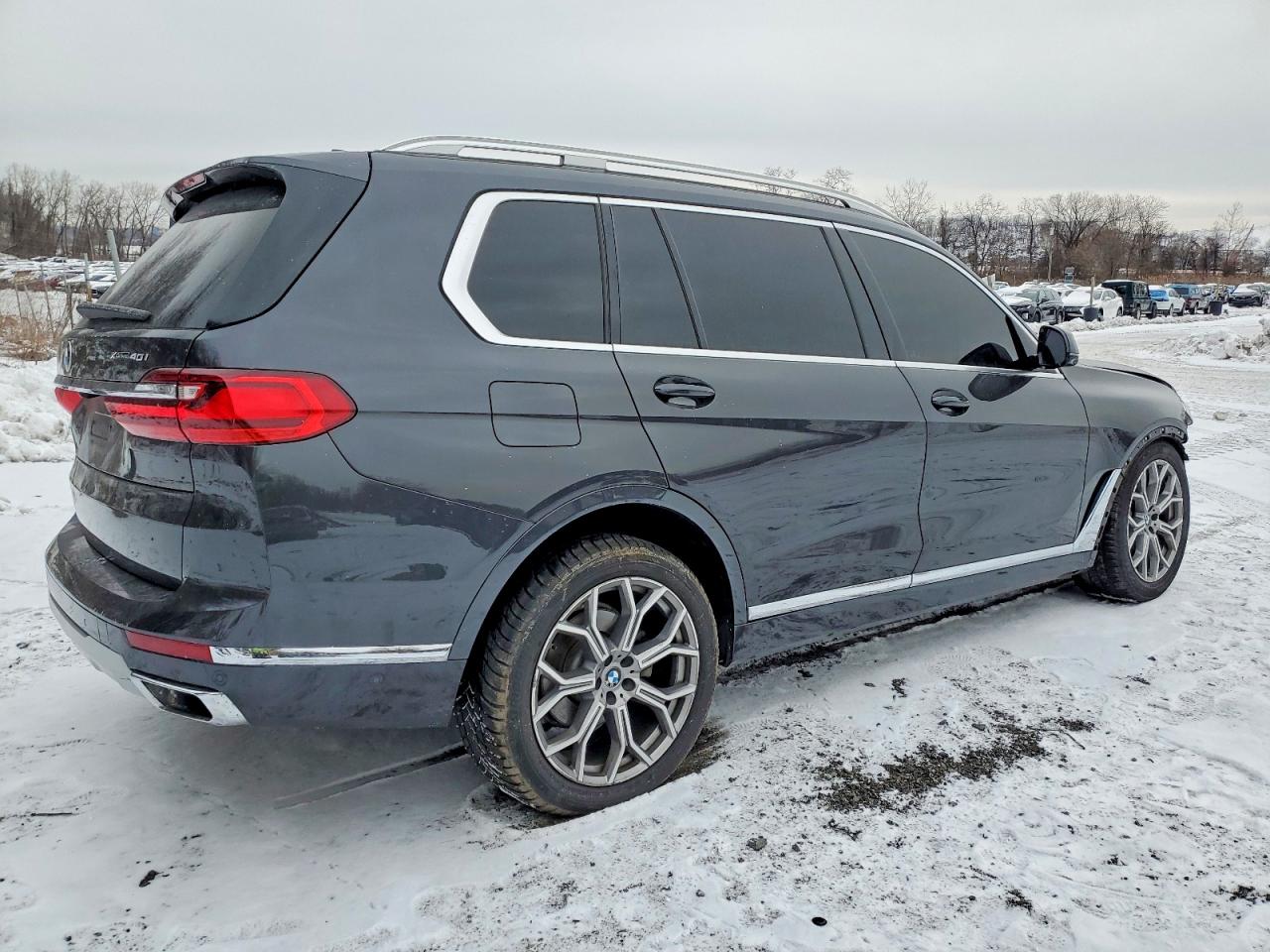 2020 BMW X7 XDRIVE40I photo 3
