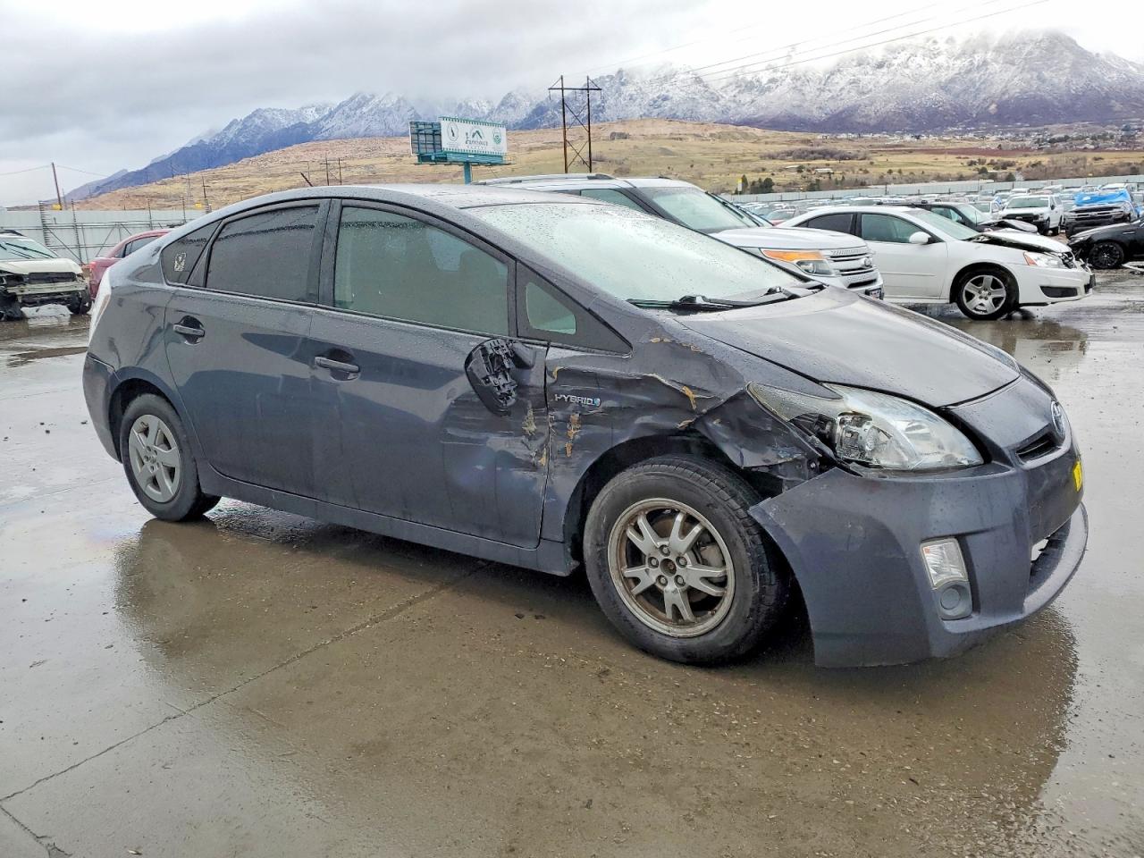 2010 TOYOTA PRIUS photo 4